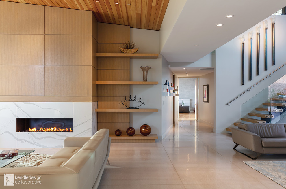 Источник вдохновения для домашнего уюта: коридор среднего размера в современном стиле с белыми стенами, бетонным полом и белым полом