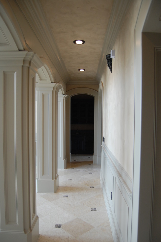 Idee per un ingresso o corridoio classico