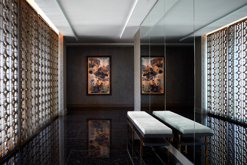 Пример оригинального дизайна: коридор в современном стиле с серыми стенами и мраморным полом