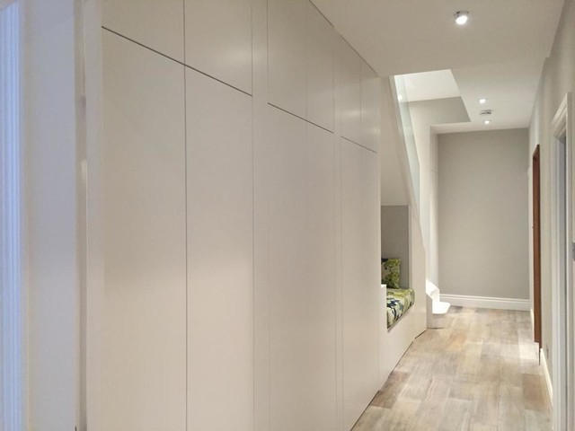 Hallway storage cabinets - Contemporary - Hallway & Landing - London - by  Ben Joseph Joinery Ltd | Houzz UK