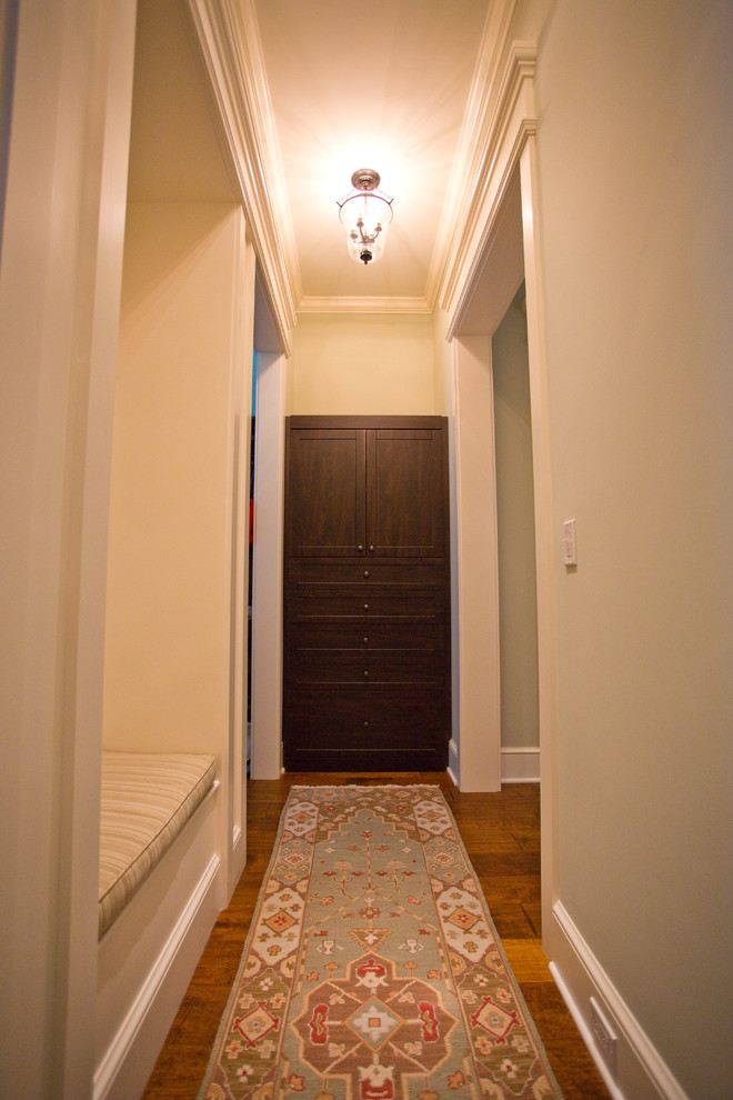 Hallway - traditional hallway idea in Tampa