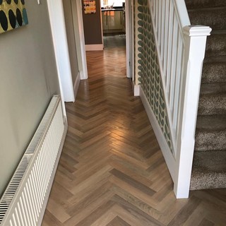 モダンスタイル廊下のおしゃれなインテリア 収納 実例画像 クッションフロア ハウズ 21年9月 Houzz