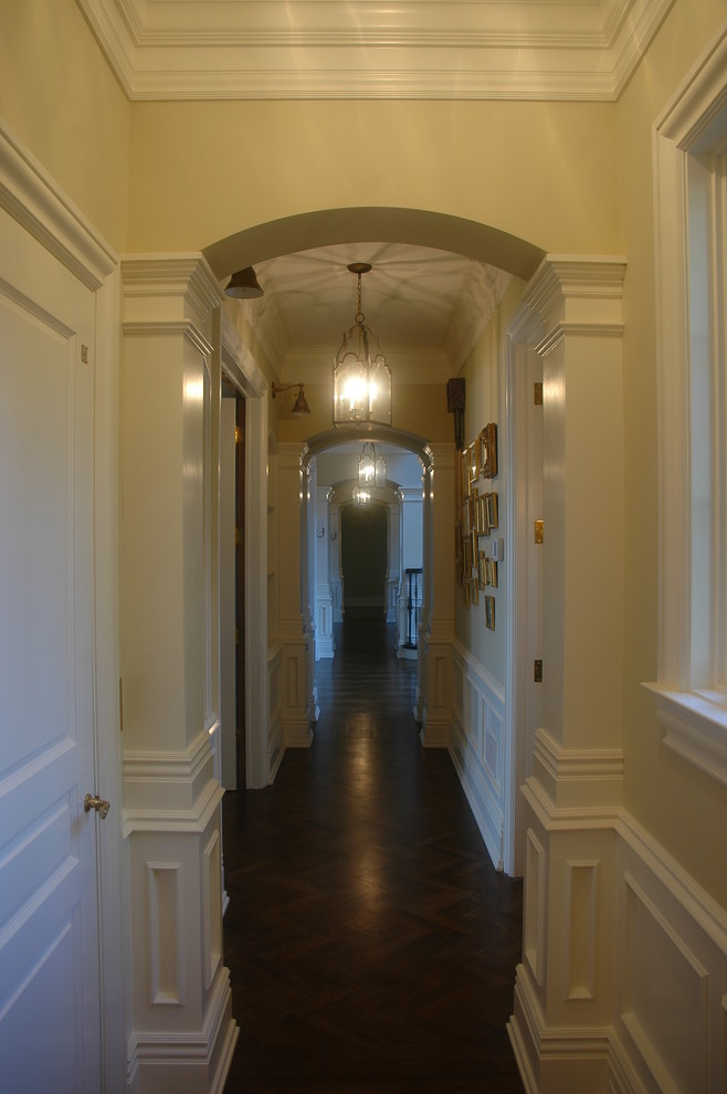 Hallway - traditional hallway idea in Chicago