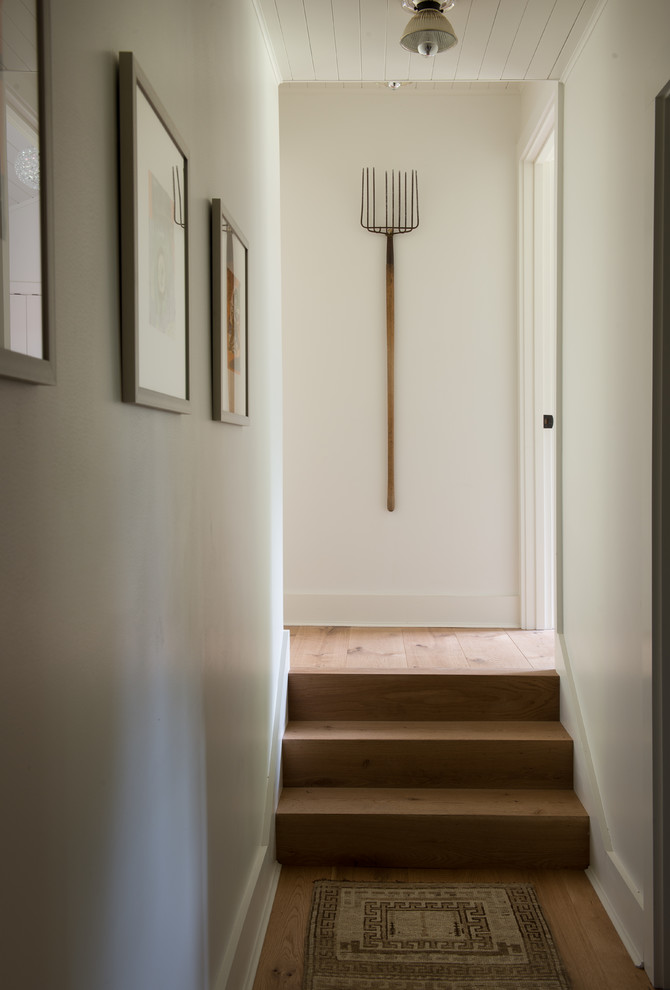Example of a farmhouse hallway design in New York