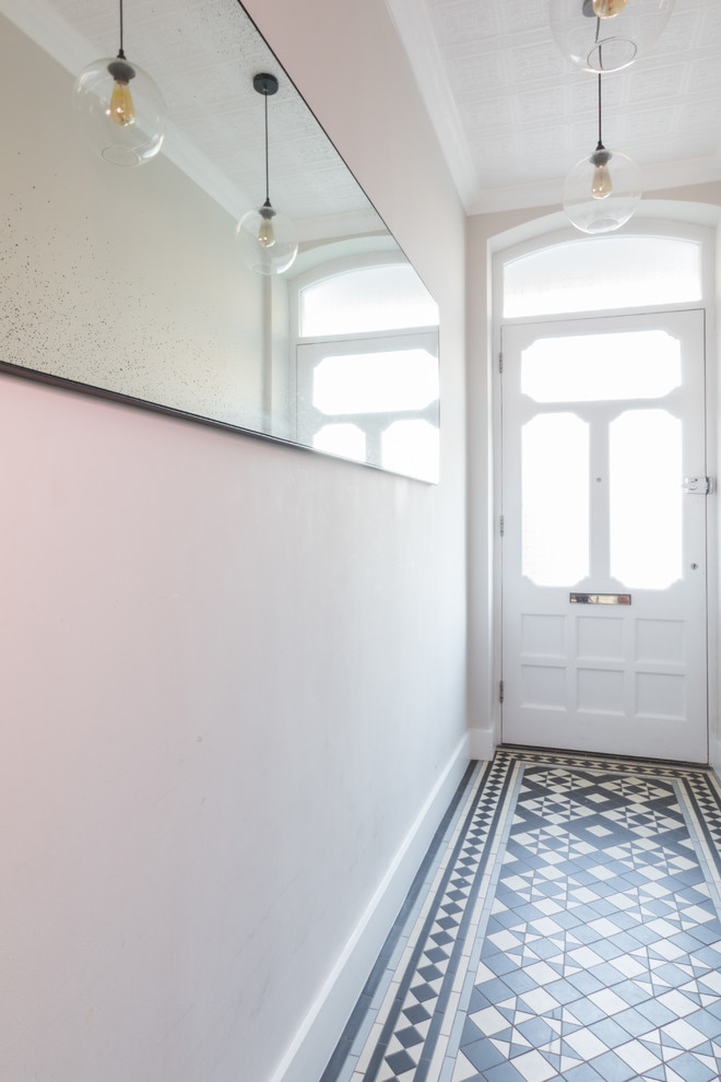 Стильный дизайн: коридор в викторианском стиле - последний тренд