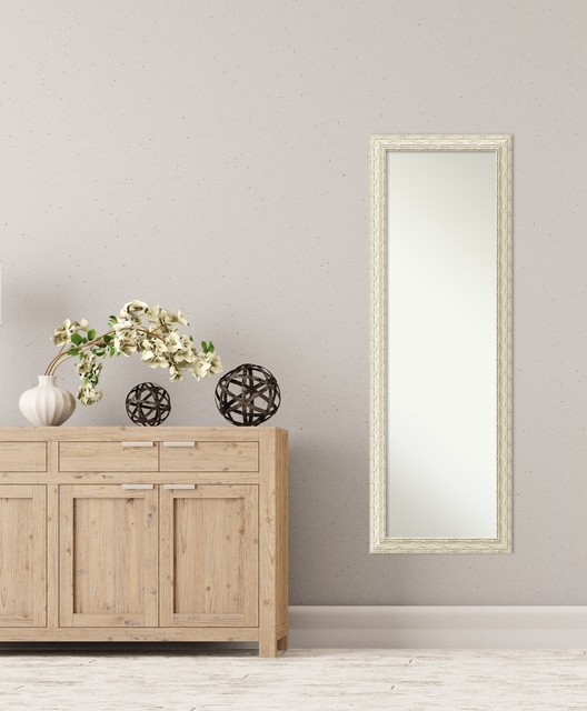 On The Door Full Length Wall Mirror, Cape Cod White Wash Recibidor y