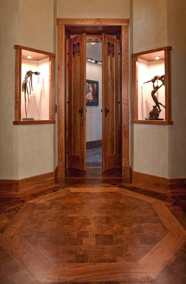 Пример оригинального дизайна: коридор в стиле рустика