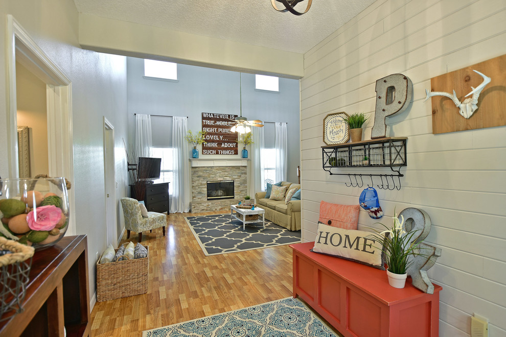 Example of a cottage chic hallway design in Tampa