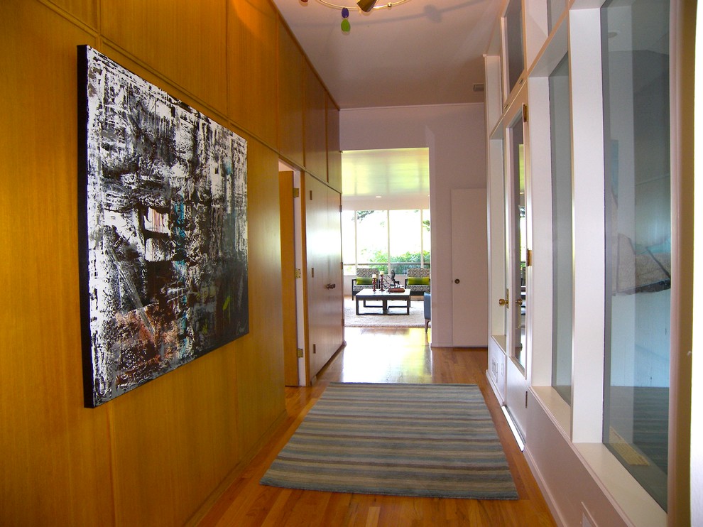 Example of a trendy hallway design in Portland
