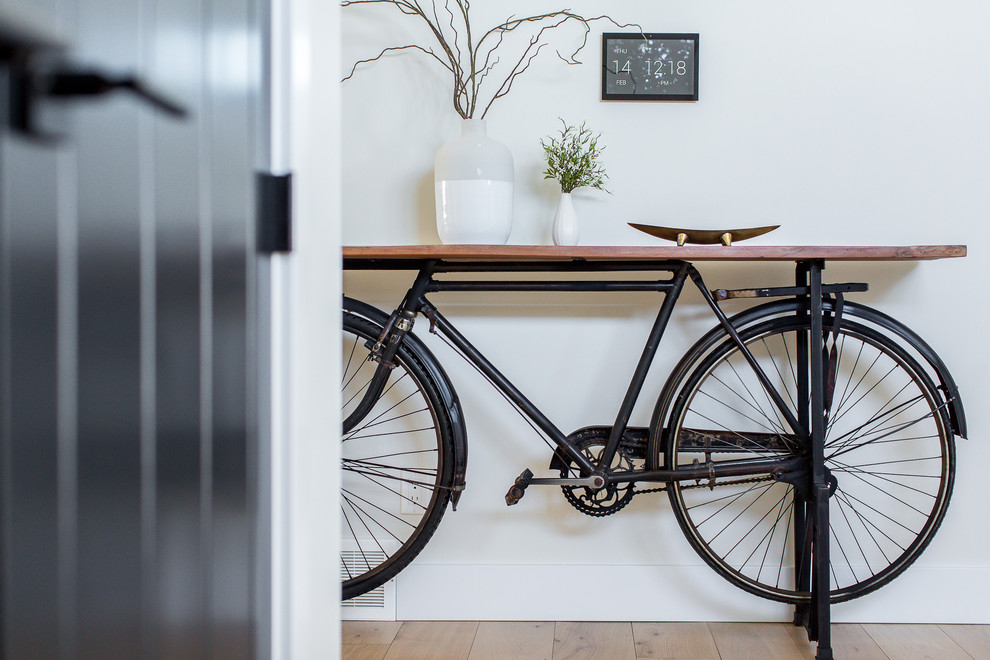 Hallway - contemporary hallway idea in Calgary