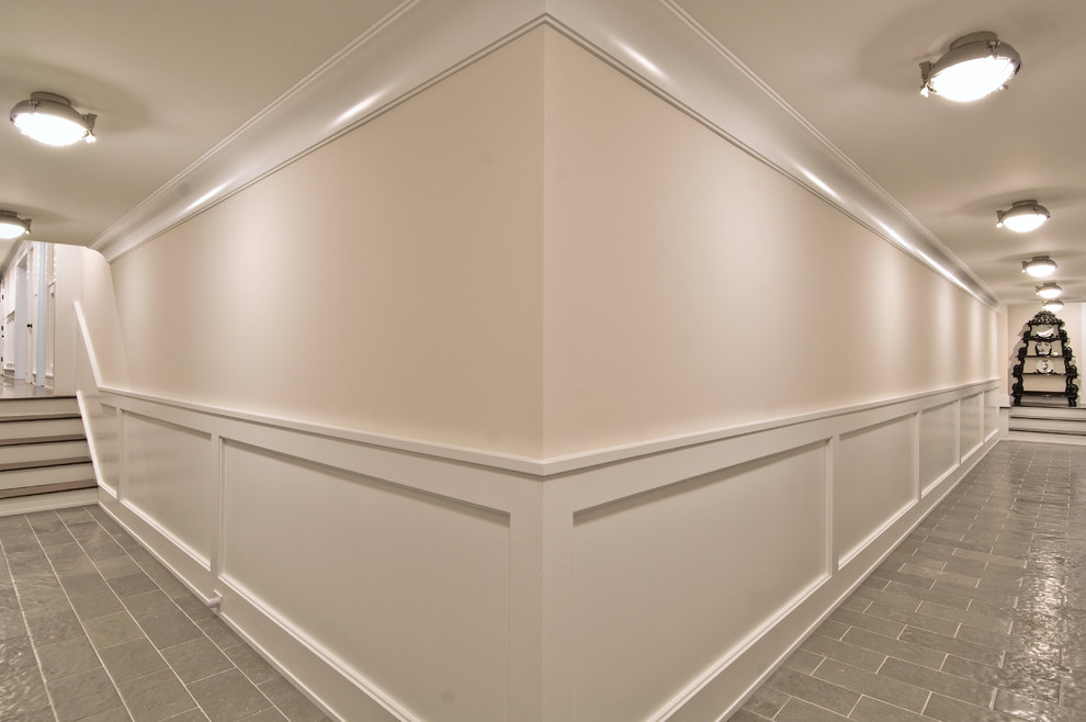 Sagaponack/Town Line Transitional Hall Los Angeles by EB