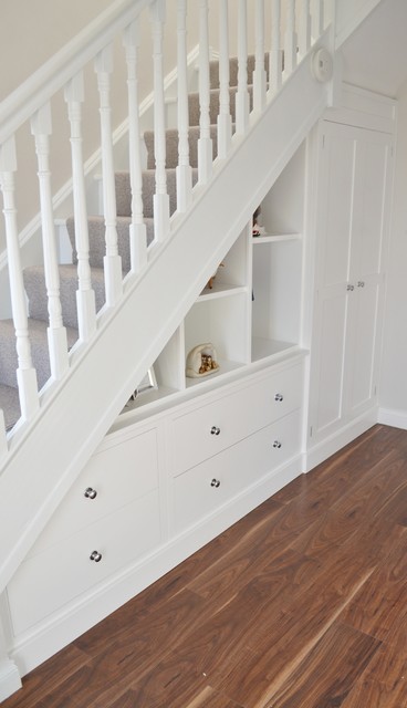 https://st.hzcdn.com/simgs/pictures/hallways/under-stair-storage-solutions-deanery-furniture-img~45d1fc00085015c5_4-6868-1-9d507dd.jpg