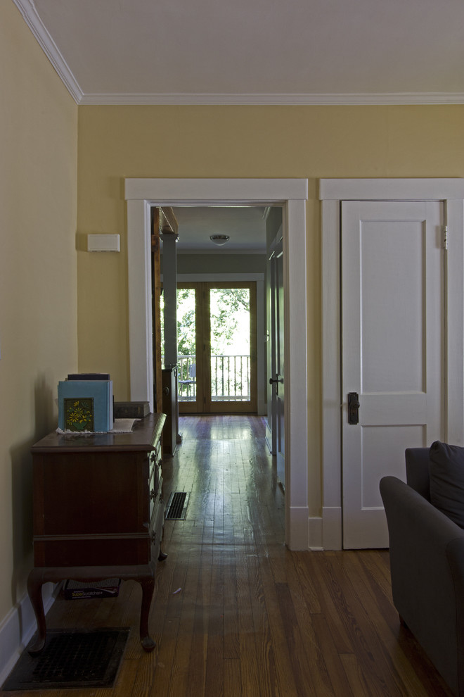 Источник вдохновения для домашнего уюта: коридор в стиле кантри