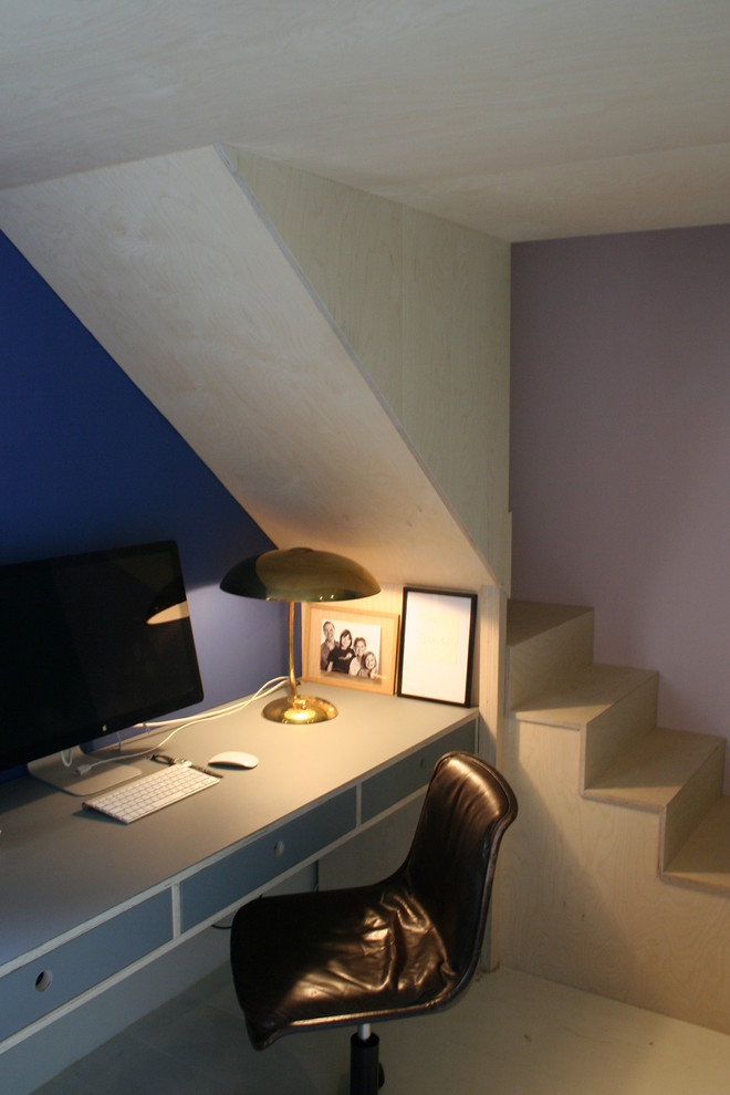コペンハーゲンにあるエクレクティックスタイルのおしゃれなホームオフィス・書斎の写真