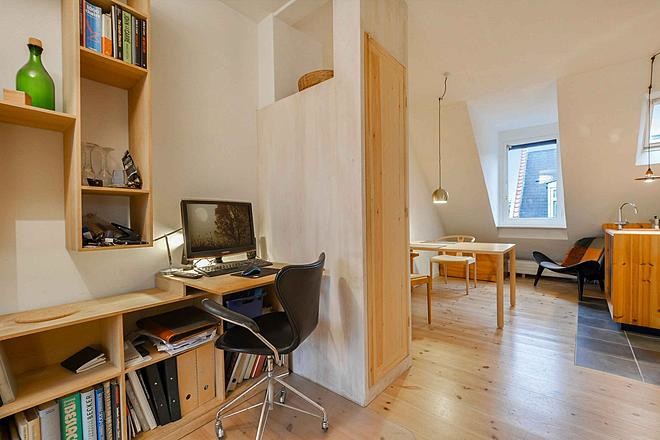 Design ideas for a modern home office in Copenhagen.
