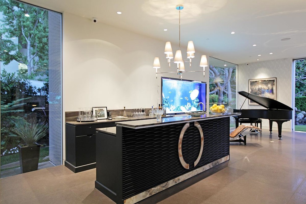 Example of a minimalist home bar design in Los Angeles