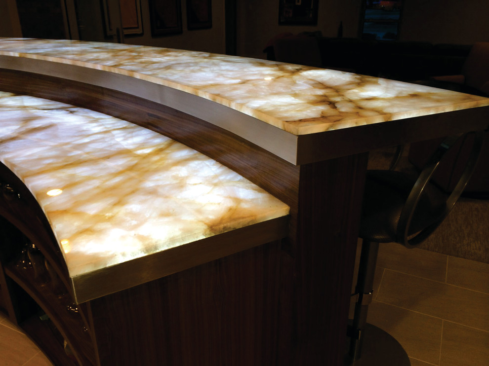 Backlit Onyx Downstairs Bar Texas Traditional Home Bar Dallas By Slablite Inc