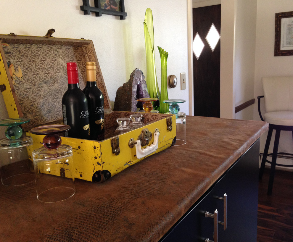 Example of a small eclectic home bar design in Denver