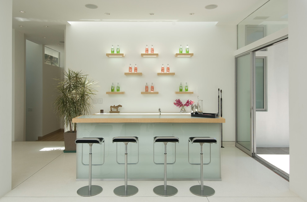 Example of a trendy seated home bar design in Los Angeles