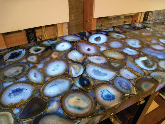 Caesarstone’s Concetto Collection Blue Agate backlit with SLABlite