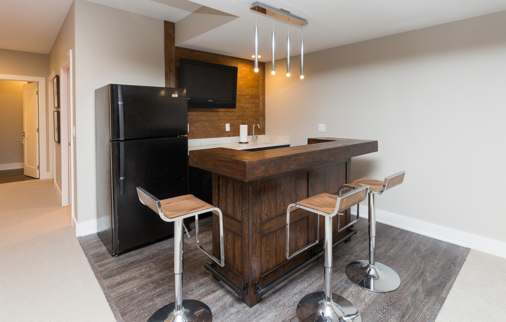 Photo of a medium sized contemporary breakfast bar in Other with shaker cabinets, black cabinets, brown splashback, wood splashback and brown worktops.