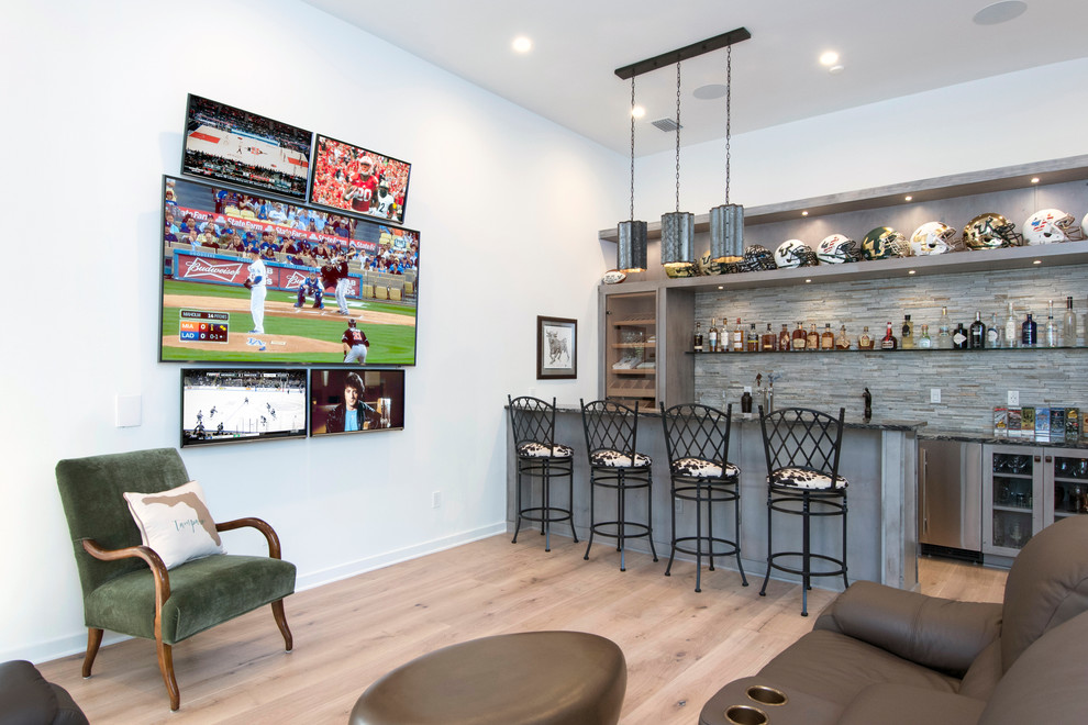 Game Rooms & Media Rooms Traditional Home Bar Tampa by Karli