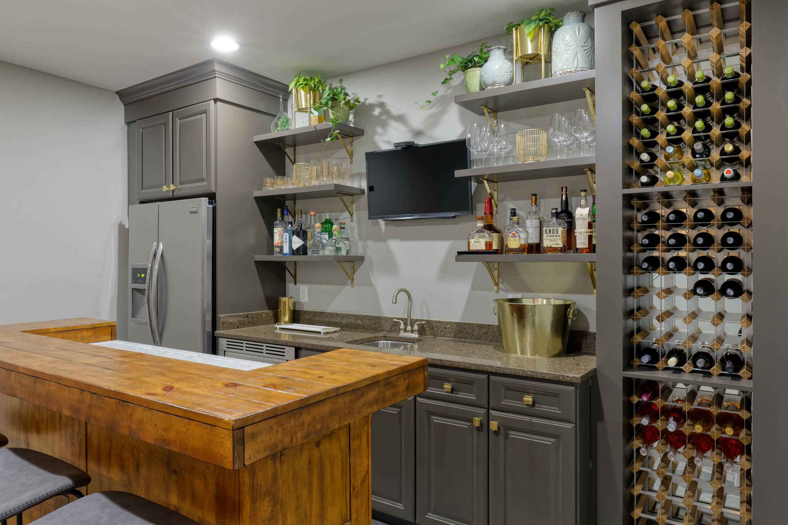 Stand Alone Bar Photos Ideas Houzz