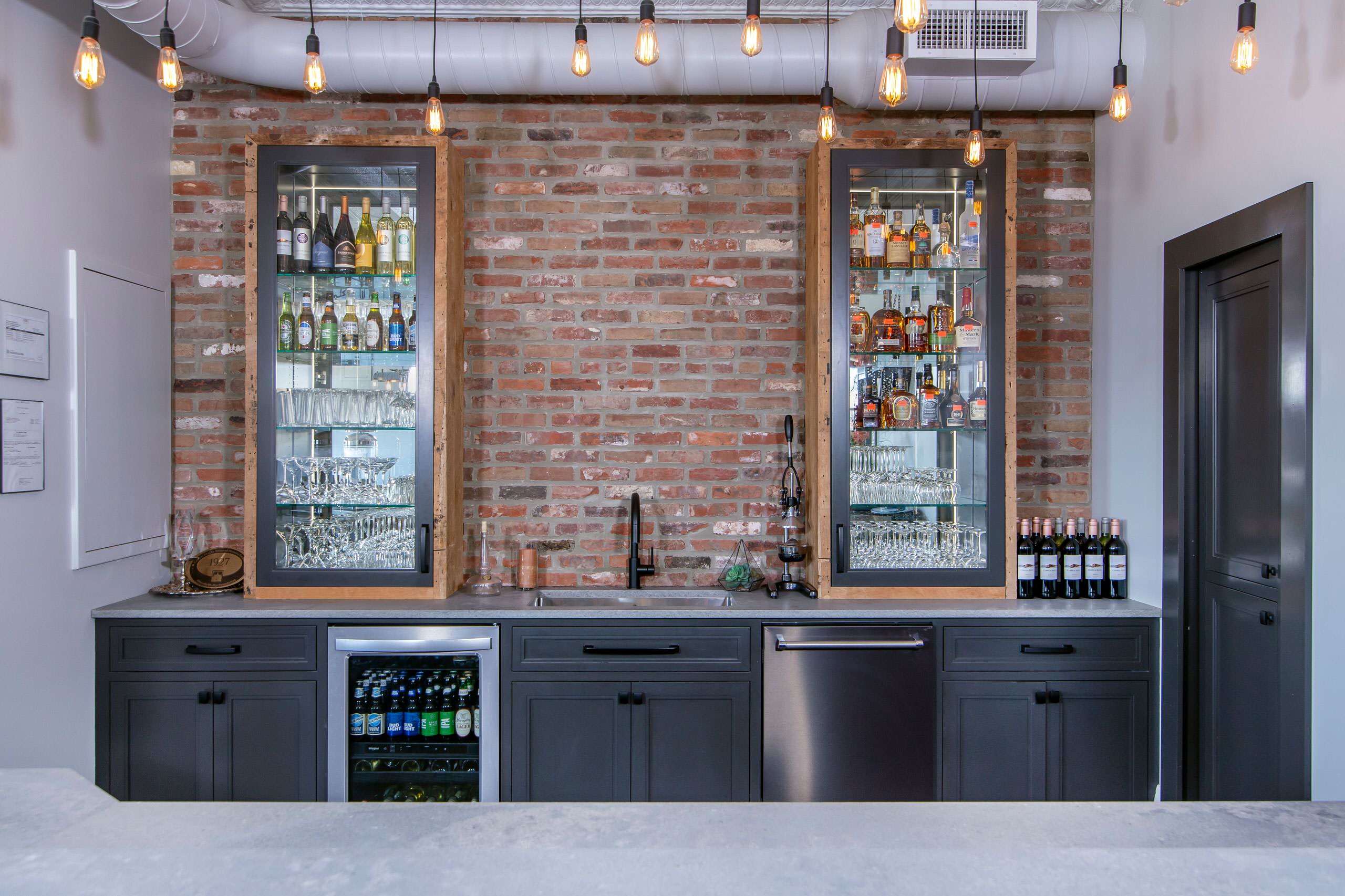 Reclaimed Wood Bar Design Ideas, Pictures, Remodel and Decor