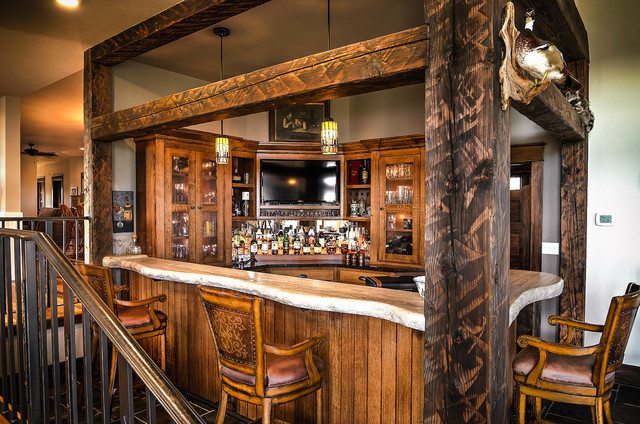 Irish Pub Craftsman Home Bar