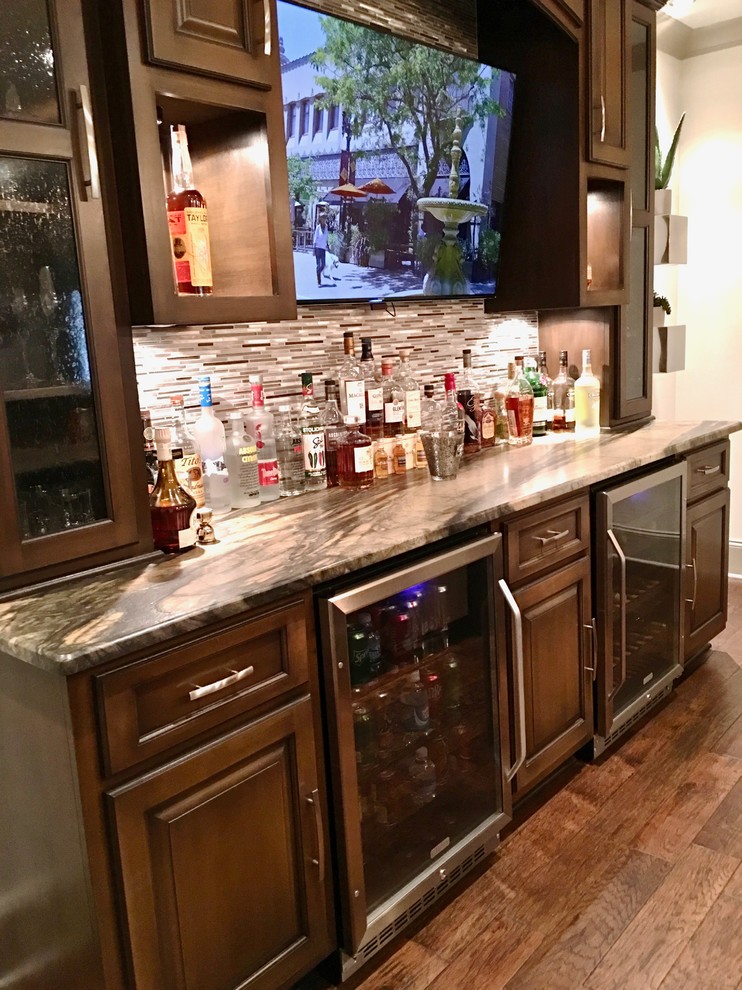 Inspiration for a transitional home bar remodel in Atlanta
