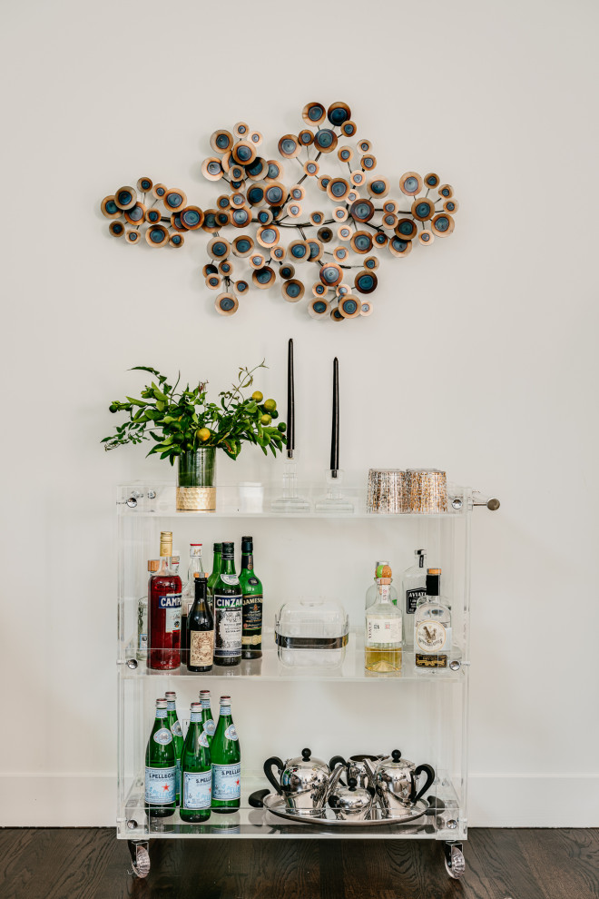 Inspiration for a contemporary home bar remodel in San Francisco