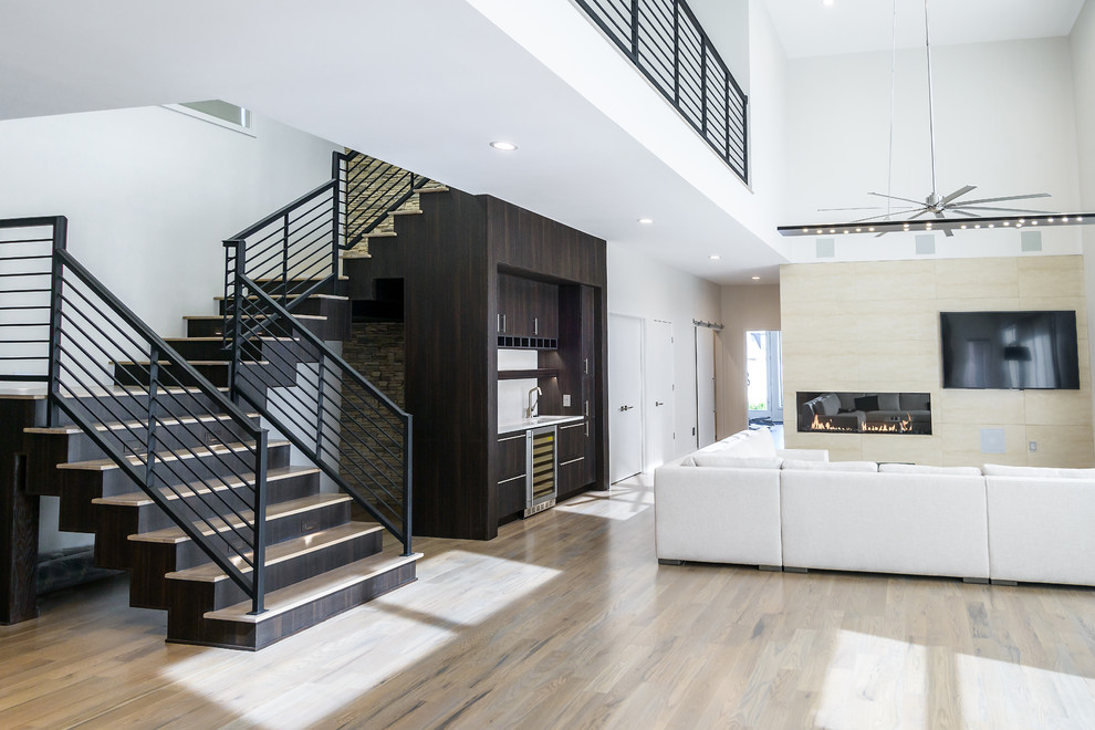 Modern Wet Bar and Staircase in Norman, OK with UltraCraft