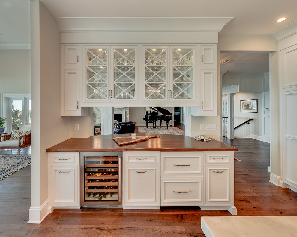 Oceanfront Remodel Traditional Home Bar Jacksonville by