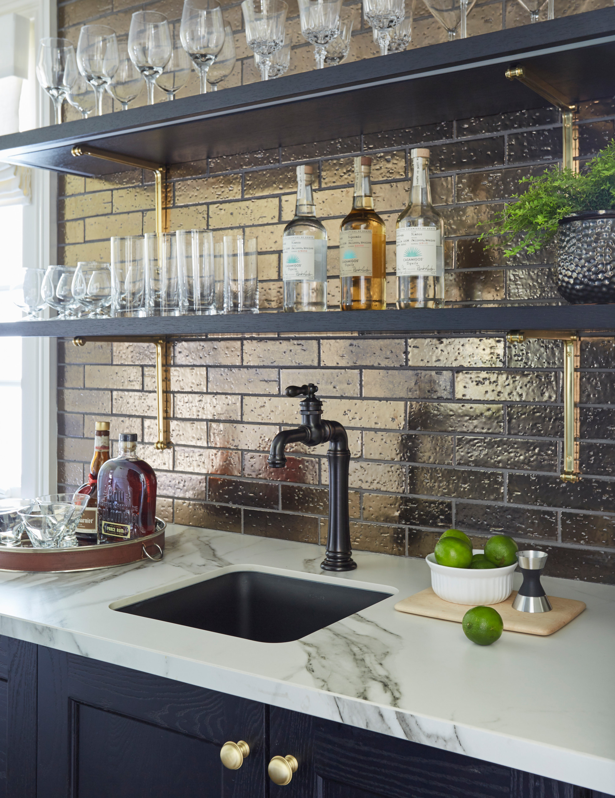 Countertops & Bars