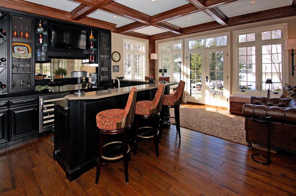 Portfolio Traditional Home Bar Cleveland by Punchjordan Home