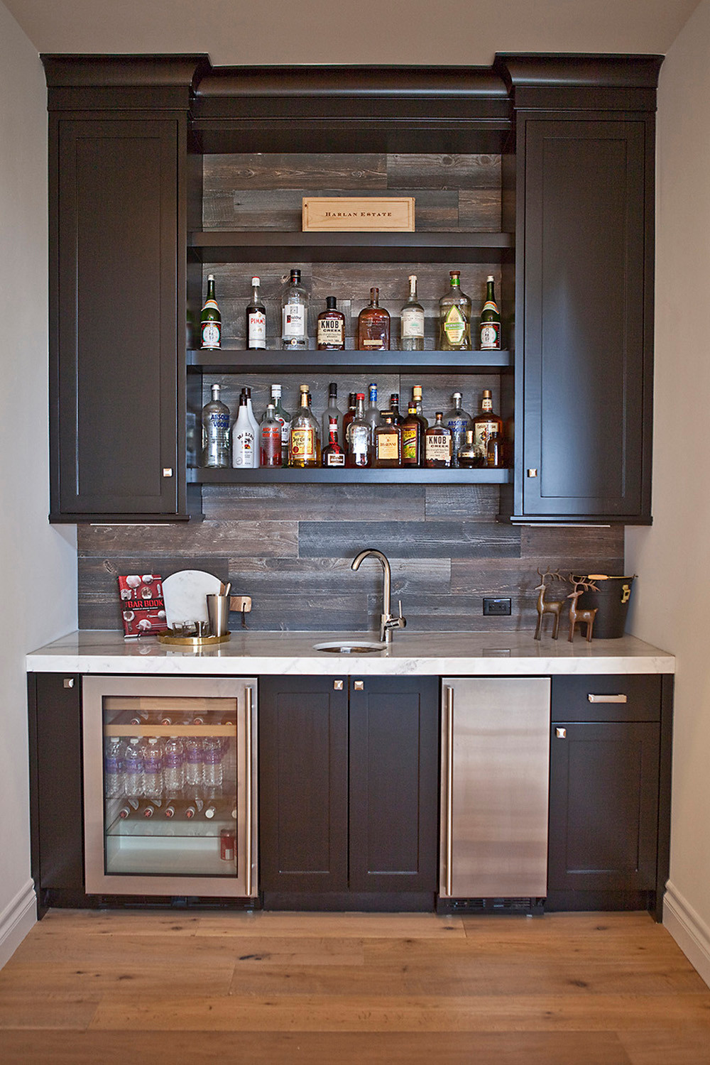 75 Beautiful Home Bar With Black Cabinets And Marble Countertops Pictures Ideas May 2021 Houzz