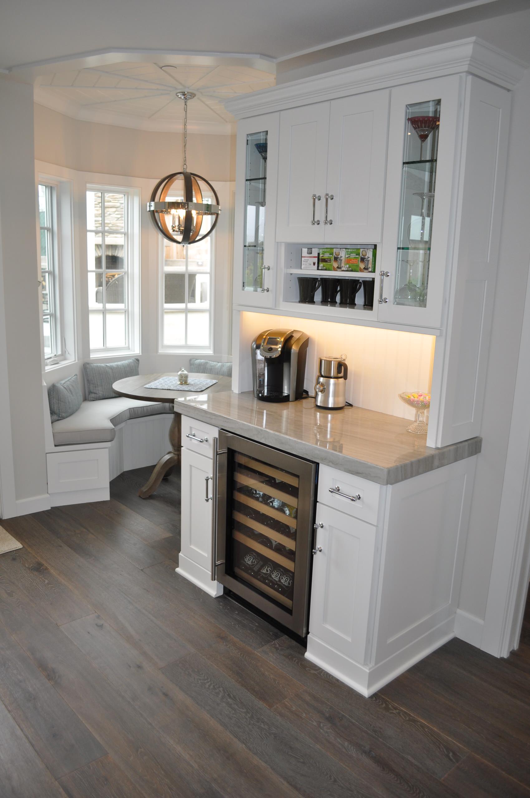 75 Beautiful Small Home Bar Pictures Ideas December 2020 Houzz