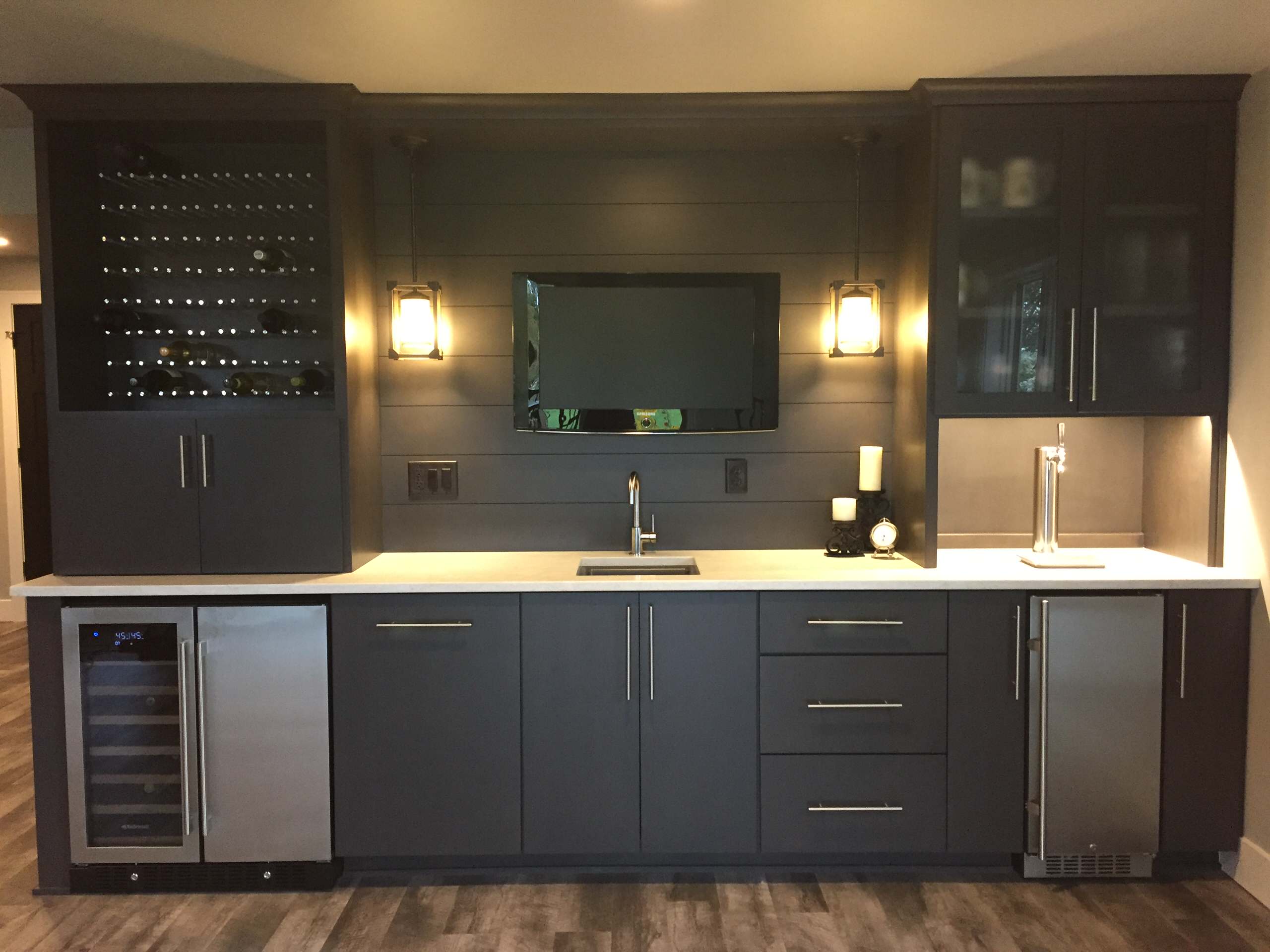 wet bar with kegerator