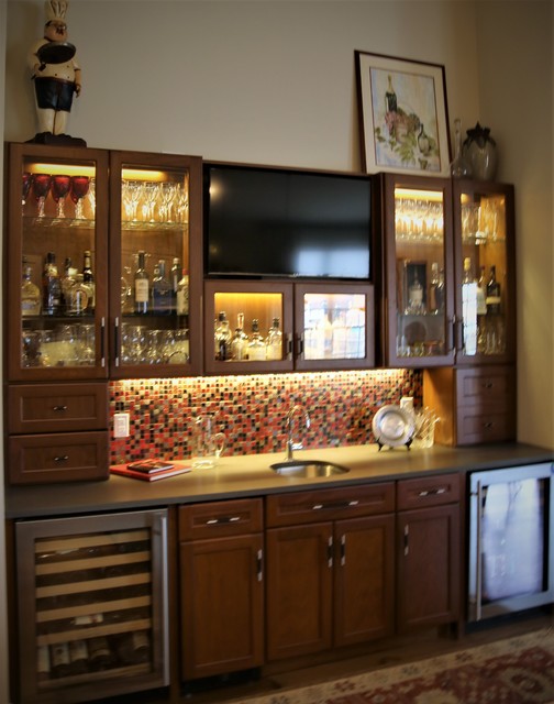 traditions-of-america-saucon-traditional-home-bar-philadelphia-by-stonewood-interiors