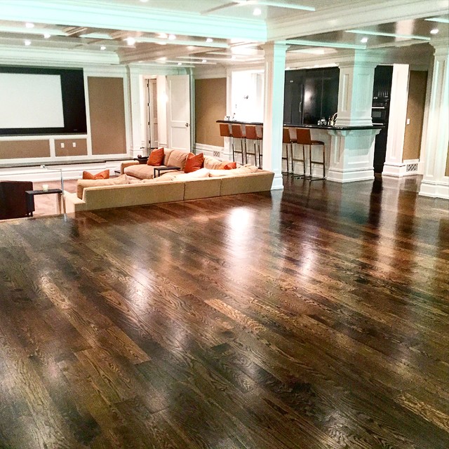 Westfield Theater Room Classique Bar de Salon New York par