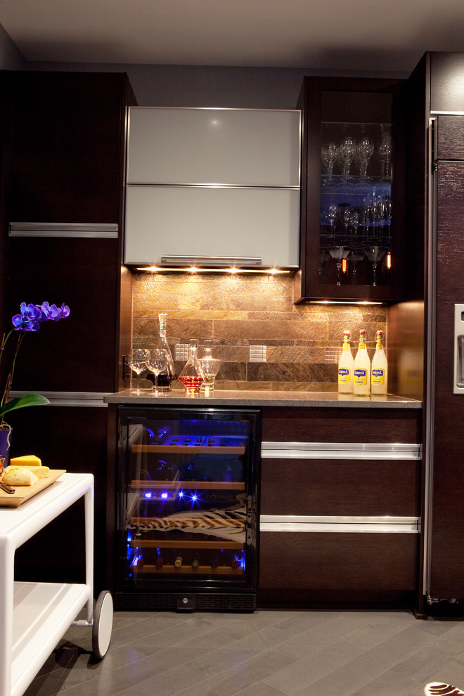 Photo of a small contemporary home bar in Minneapolis.