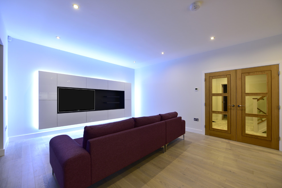 Schuller C Uni Gloss Contemporary Home Cinema London by Paul