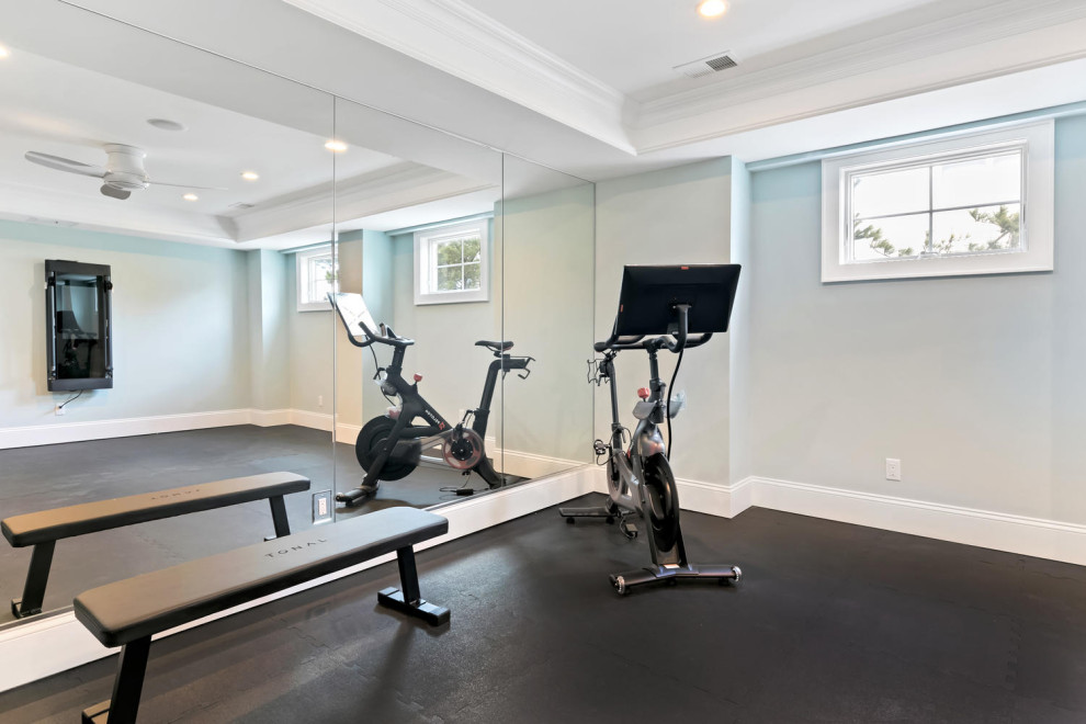 Inspiration for a coastal home gym remodel in New York