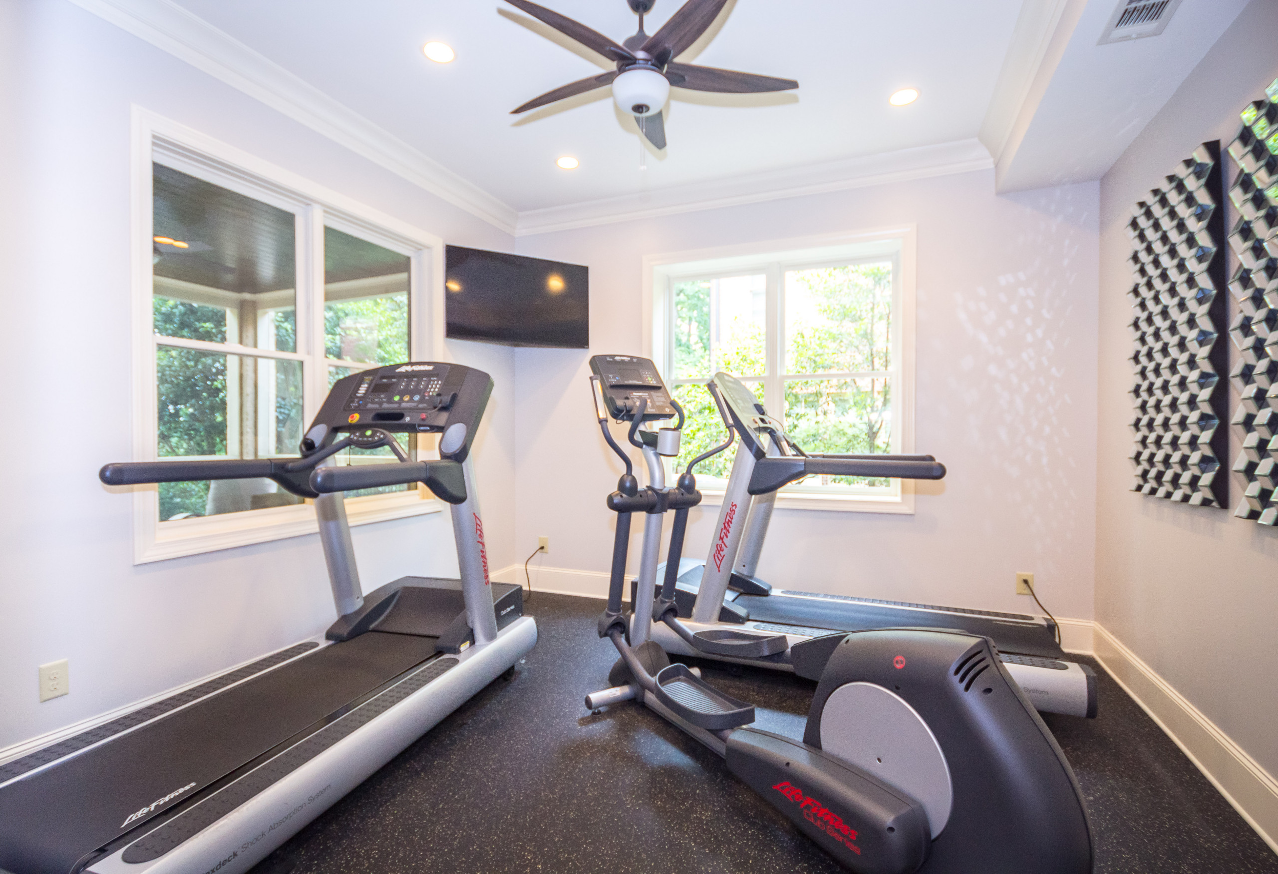 75 Small Home Gym Design Ideas You Can Actually Use 2021 Houzz