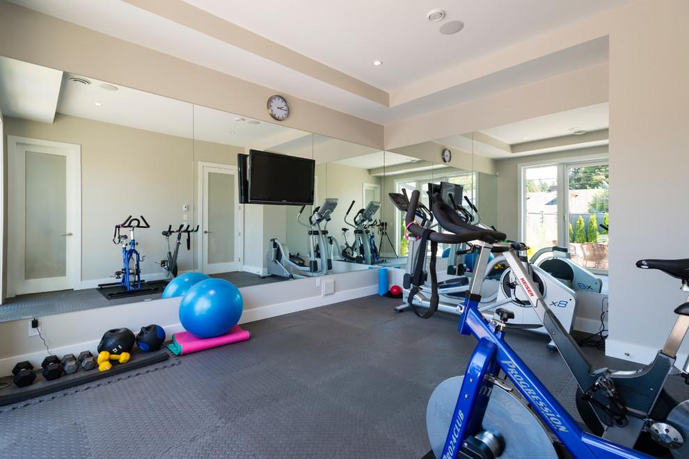 Inspiration for a medium sized traditional home gym in Vancouver with grey walls, vinyl flooring and grey floors.