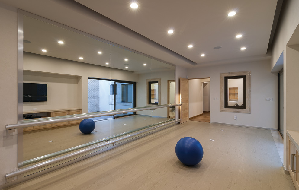 Modern home gym in Other.