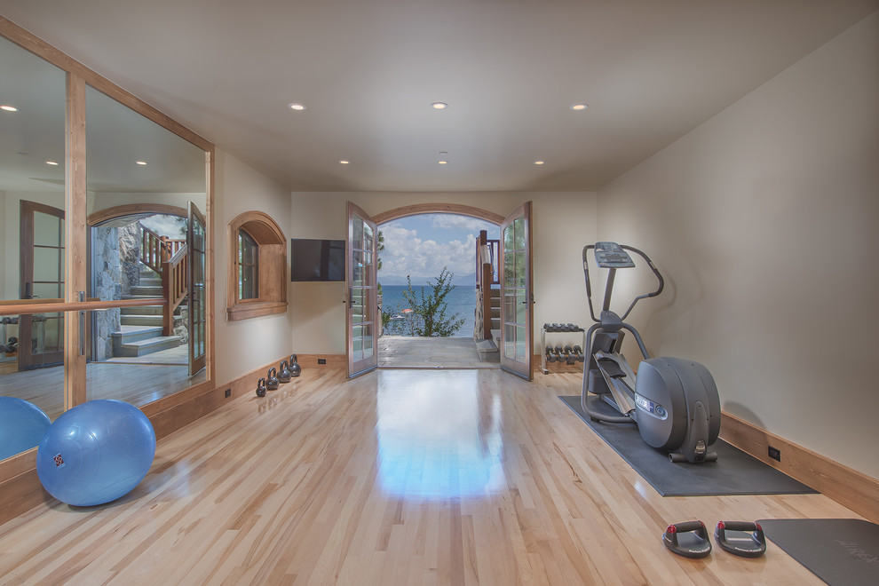 Arts and crafts home gym photo in Sacramento