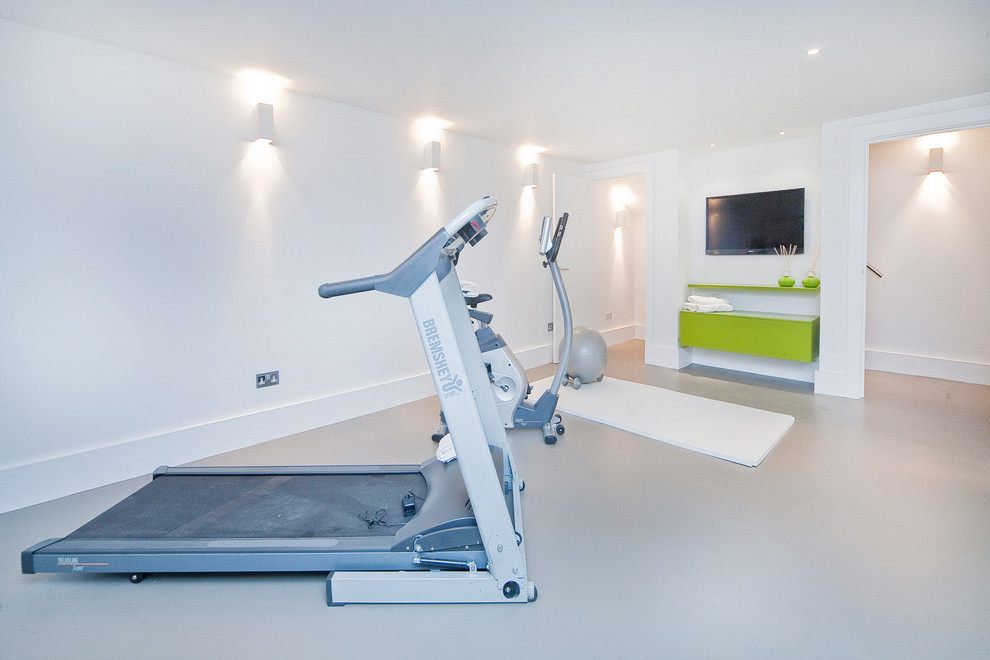 This is an example of a modern home gym in London.