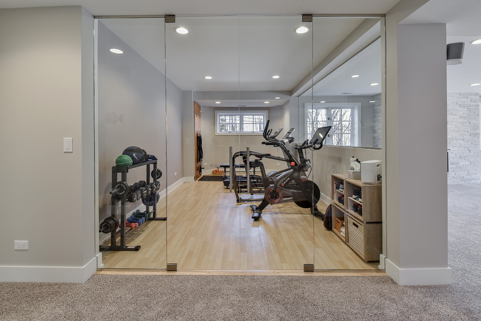 Example of a minimalist home gym design in Nashville