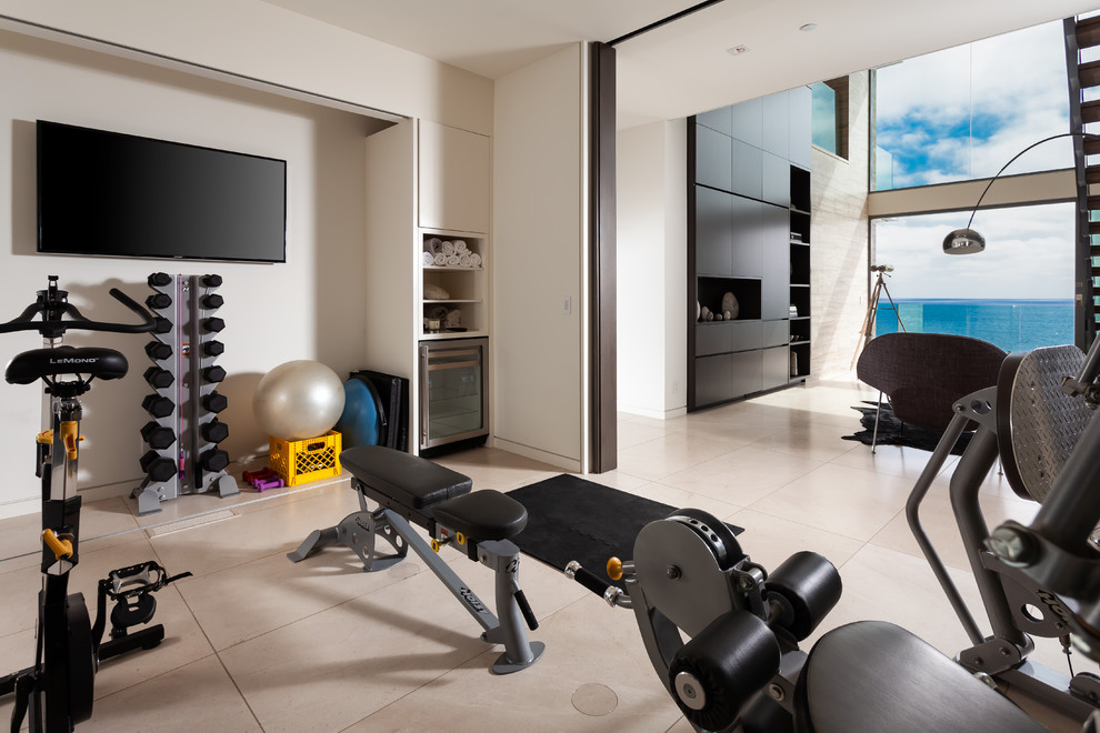 Trendy home gym photo in Orange County